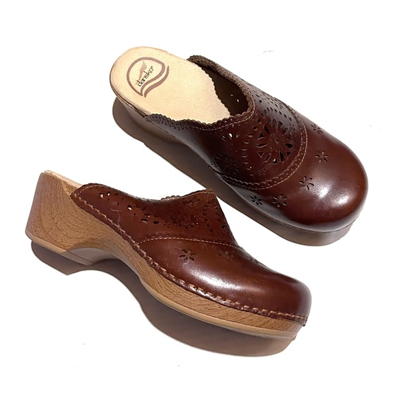 Dansko Shoes - Dansko Brown Leather Slip On Mule Comfort Clogs Women's EU 39 US Size 9